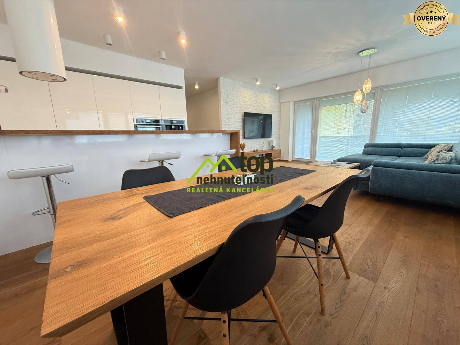 WhatsApp Image 2026-03-31 at 18.42.44 (12).jpeg