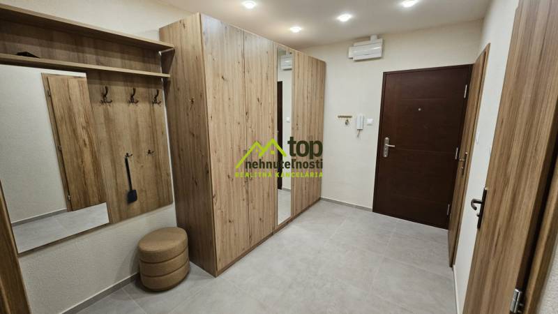 WhatsApp Image 2026-02-24 at 19.49.04.jpeg